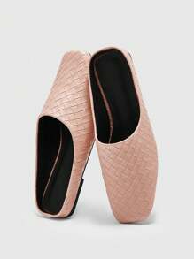 CUCCOO BIZCHIC Brown Woven Material Fashionable Square Toe Slip-On Flat Sandals For Women