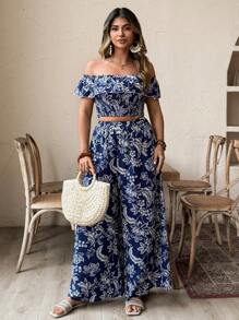 SHEIN PETITE Set de 2 piezas compuesto por top corto de hombros descubiertos con volantes y pantalones palazzo de cintura elástica con estampado floral, estilo bohemio perfecto para vacaciones, look elegante y juvenil para uso diario, citas, primavera/verano