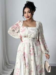 Modelyn Vestito lungo in chiffon con patchwork floreale in taglie comode, abito romantico ed elegante adatto per le vacanze, per primavera/estate