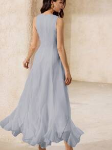 Aveloria Rosie Niche 海滩度假独特优雅圆领简约分层荷叶边下摆收腰连衣裙 - 藍色 - 查看 2