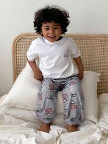 DAZY Young Boy Cartoon Bear & Letter Print Drop Shoulder Loose T-Shirt And Wide Leg Loose Pants Pajama Set, Summer