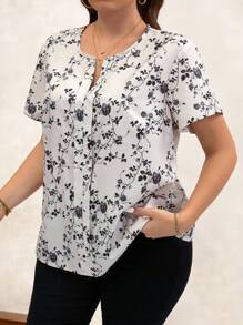 SHEIN Clasi 大码简约时尚休闲短袖衬衫，日常穿着