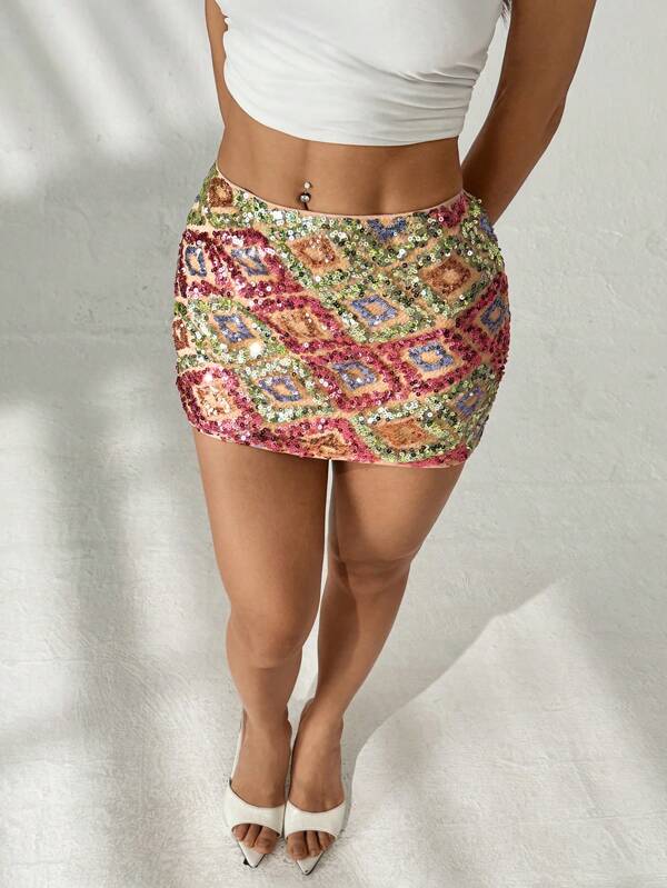 SHEIN PETITE Women's Skirt Sequins Beads Shiny Material Party Music Festival Suitable For Vacation