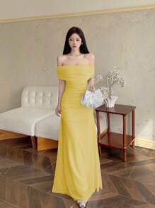 Modelyn Women's Elegant Mesh Off Shoulder Cinched Waist Ruffle Dress For Weddings, Dates