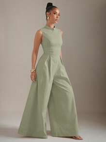Hauture Extreme Wide Leg Zip Front Sleeveless Jumpsuit - Mint Green - View 3