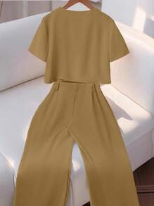 Franclia Bộ 2 áo sơ mi tay ngắn cổ tròn thanh lịch thời trang nữ & quần âu - Màu Khaki - Xem 2
