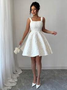 Elenzga 这款女士优雅公主风吊带连衣裙饰有蝴蝶结，散发着精致优雅的气质，轻松驾驭各种场合——从正式工作装束和日常通勤到性感造型、浪漫法式风情装扮、休闲外出、中东复古主题活动、温馨下午茶聚会、魅力派对以及新年、感恩节和圣诞节等节日庆典。 - 杏色 - 查看 8