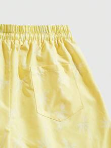 ROMWE MEN Street Life 男士夏季海滩度假风格全身棕榈树印花抽绳腰侧袋短裤 - 黃色 - 查看 4