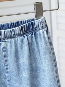 Genkimix Kids 年轻女孩两件套牛仔套装，蝴蝶结背心搭配直筒牛仔裤，时尚可爱风格，休闲日常/户外穿着 - 淺色水洗藍 - 查看 4