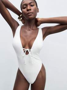 Maija Damen Sommer Strand einfarbiger Jumpsuit mit Schleife vorne und Rock Set - Weiss - Übersicht 3