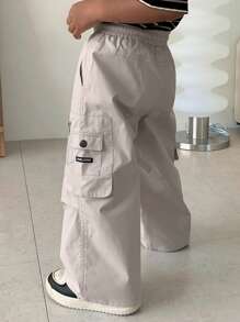 Dazy Kids 小男孩字母印花抽绳腰部工装口袋阔腿裤，返校服 - 灰色 - 查看 7