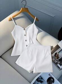 Franclia Set de 2 piezas top de tirantes blanco con botones y shorts - Blanco - Ver 3