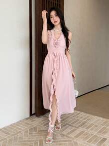 SHEIN LUNE 女款V領無袖荷葉邊裙襬收腰後背掛脖設計海灘度假洋裝，春/夏 - 粉色 - 查看 1