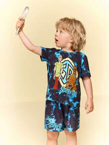 SCOOBY-DOO X SHEIN Outfit casual in stile sportivo per ragazzo giovane con maglietta a maniche corte con stampe di cartoni animati e tie-dye e pantaloncini