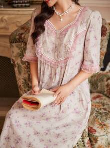 SHEIN Vintage Palace Style Ditsy Floral Color Block Lace Patchwork Half Sleeve Long Nightgown - Multicolor - View 3