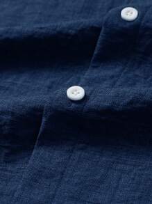 Manfinity Homme 男士休闲蓝色短袖纽扣衬衫 - 藏蓝色 - 查看 6