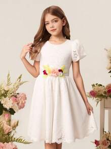 Girls Elegant Hollow Out 3D Floral Short Sleeve Dress, Princess Style Suitable For Flower Girl, Wedding, Holiday Party, All Season - White - View 4
