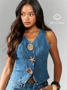 MISSGUIDED 设计师牛仔背心上衣航海贝壳纽扣夏季节日无袖背心时尚作物罐金色海贝点缀海滩派对海岸 - 中等水洗藍 - 查看 6