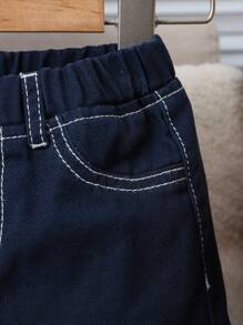 SHEIN 2 pièces/set Chemise en jean à manches courtes et bermuda en jean ample à taille élastique pour bébés garçons. Tenue décontractée et mignonne en coton bleu marine pour enfants, portée au quotidien au printemps/été, pour la plage ou la rue.