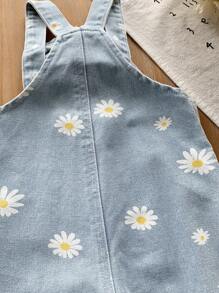 SHEIN Peto vaquero lavado azul claro con estampado de margaritas en estilo casual, lindo y campestre para niña bebé - Lavado ligero - Ver 6
