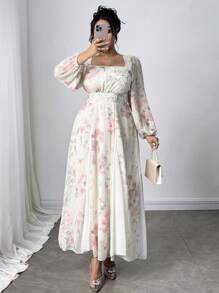Modelyn Vestito lungo in chiffon con patchwork floreale in taglie comode, abito romantico ed elegante adatto per le vacanze, per primavera/estate