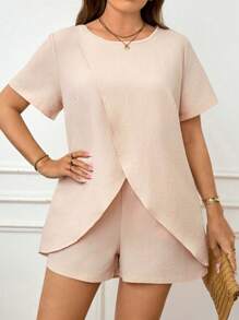 SHEIN LUNE Plus Size Women Solid Color Short Sleeve Asymmetrical Top & Shorts 2 Pieces Set - Khaki - View 3