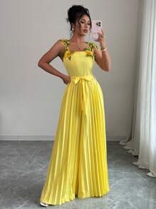 Elenzga Ärmellose Damen-Jumpsuit mit elegantem geraffter Taille Design, floralen gestickten Schulter Details, geeignet für Alltag und Urlaub