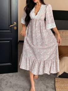 DAZY 浪漫碎花蕾丝拼接V领收腰女士睡裙，返校季，秋季睡衣，冬季 - 米色 - 查看 3