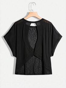 SHEIN Essnce Áo thun tay ngắn hở lưng, thoáng khí, thoải mái hàng ngày, chất liệu vải thoáng khí, thoáng khí, thời trang xuân hè cỡ lớn cho nữ, Y2k, trang phục dạo phố, áo đi chơi, mùa hè châu Âu, cho ngày tựu trường - màu đen - Xem 1