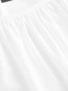 SHEIN EZwear Camiseta de tirantes minimalista y casual de talla grande, para club, aeropuerto, maestras, vacaciones, playa - Paquete de 3 tops con diseño de rayas, camisetas básicas - Blanco y Negro - Ver 3