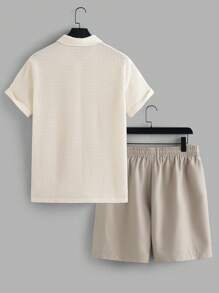 Manfinity RelaxMax Ensemble chemise à manches courtes et short à cordon de serrage en maille respirante pour homme d'été