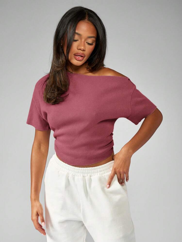 MISSGUIDED Off Shoulder Ribbed Short Sleeve Top Lightweight Casual Dropped Shoulder Summer Spring Fashion Basic T Shirt