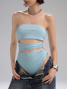 LYSMO 2025 Nouvelle arrivée Combinaison sans bretelles d'été pour femmes avec découpe sur le côté de la taille et détail d'anneau métallique. Parfait pour un style audacieux, une ambiance de fille branchée, une esthétique Y2K et une tenue de plage - Bleu ciel - Voir 3