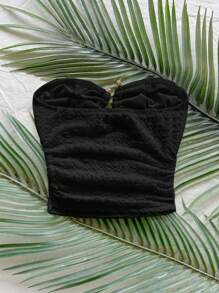 Soleia 女士度假黑色针织纹理短款抹胸，前部镂空爱心金属扣装饰，修身显瘦，适合派对、约会、下午茶、海滩、音乐节、狂欢节 - 黑色 - 查看 2