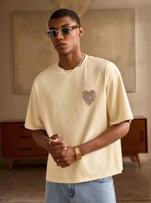 Manfinity BRENVOR Men's Rhinestone Embellish Short Sleeve T-Shirt - Apricot - View 3