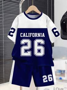 Set de 2 piezas de camiseta de cuello redondo con gráfico minimalista del número 26 y pantalones cortos, informal para niño preadolescente, apropiado para el verano