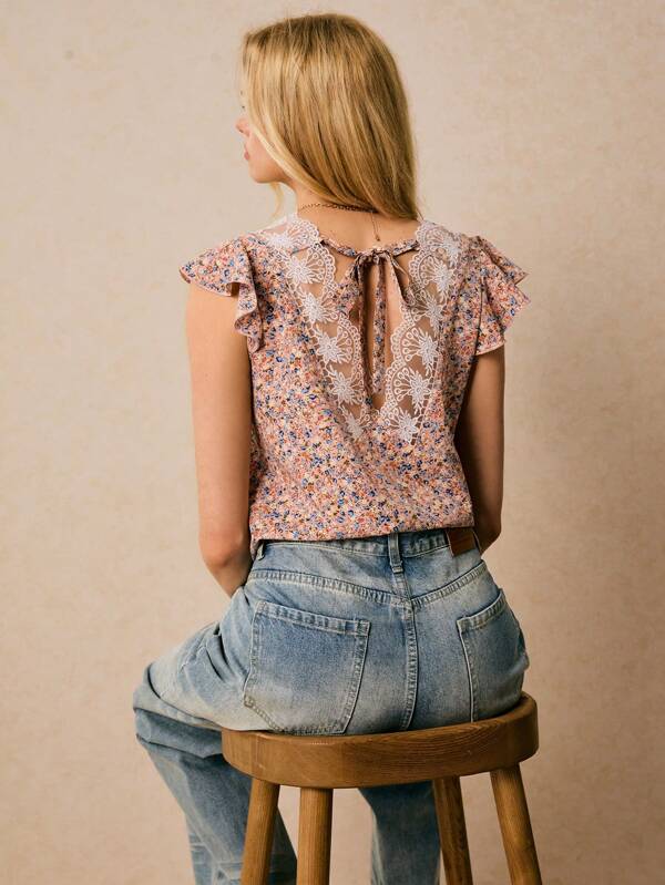 SHEIN Frenchy Women's Ditsy Floral Cap Sleeve Shirt