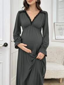 Moonlight&Mama Maternity Lace Patchwork Deep V-Neck Ruched Flare Sleeve Sleep Dress, Fall, Winter