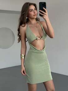 Aloruh 女士纯色金属装饰镂空性感露背连衣裙 - 綠色 - 查看 5