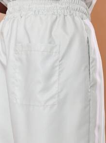 SUMWON Exklusives Bademode-Essenzial-Set für Urlaub und Ferien mit Luxus-Kurzarmhemd und Shorts, Sommer-Kollektion, leicht und locker geschnitten, Lässig - Grün - Übersicht 7