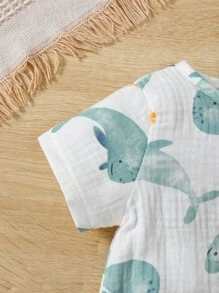 SHEIN Vintaside Kids Baby Boy Cute Ocean Animal Print Round Neck Button Short Sleeve T-Shirt, Shorts And Sun Protection Hat 3pcs/Set, Casual