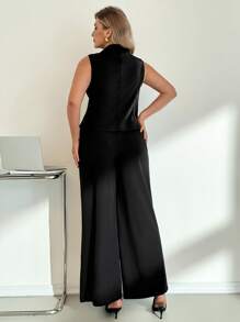 Auralis Ensemble deux pièces pour femmes grandes tailles, printemps et été, mode décontractée et confortable. Top slim noir de base pour la vie quotidienne et pantalon à jambes dénudées. Style minimaliste, style vieille fortune, tenue de bureau, ensemble pantalon, tenue décontractée femme, tailleur courbe, été européen, ensemble blazer