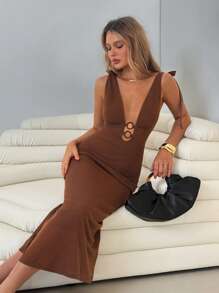 Roylia Sexy & Fashionable V-Neck Decorative Round Buckle Cinched Waist Design Women Dress - Brown - View 6