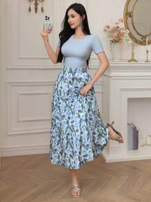 DAZY 2件套女士纯色T恤和花卉印花裙套装