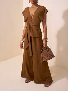 Zivah New Summer Leisure Elegant Vacation Daily Date Birthday Party Commuter Slouchy Feeling European And American Retro Deep V-Neck Sexy Cap Sleeve Raglan Sleeve Waist Bowknot Top + Wide Leg Pants Ultra-Long Pants Brown Textured Wrinkled Cloth Women's Two Pieces Set-A Elegant Two Pieces Set Brown Two Pieces Set Dressy Two Pieces Set Brown Two Pieces Set Women Women Brown Summer Set - Brown - View 3