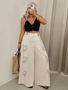 SHEIN VCAY Pantalones de pierna ancha con estampado floral para tallas grandes - Blanco - Ver 1