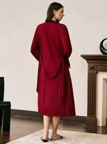 Moireta 女士优雅蕾丝拼布吊带睡裙和睡袍睡衣套装，秋季服装 - 酒紅色 - 查看 2