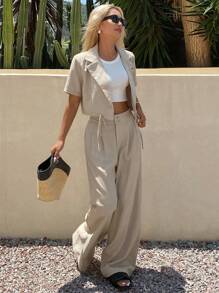 Livesso Bộ đồ nữ gồm áo croptop cổ bẻ màu trơn và quần ống rộng, trang phục công sở thoải mái, rộng rãi. - Màu Khaki - Xem 5