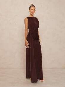 Lumalex 秋季简约复古闪亮假日派对装扮，适合锐舞音乐节、外出游泳度假、波西米亚风海滩派对、户外派对、婚礼季宴会、成人礼、海滩海滨等场合。女士圆领无袖A字连衣裙，不对称下摆和腰带设计，棕色长款连衣裙，棕色优雅连衣裙，酒红色连衣裙，棕色婚礼宾客礼服。 - 咖啡棕 - 查看 3