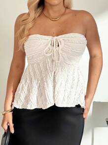 SHEIN Essnce 大码女装春夏时尚优雅舒适日常纹理面料浪漫性感杏色抹胸，外出上衣，女士早午餐，狂欢，波西米亚风，度假，伊比沙岛，茶会，可爱夏季上衣，俱乐部性感女士，音乐会女士，西部女装，欧洲夏季，夏威夷女士，荷叶边上衣